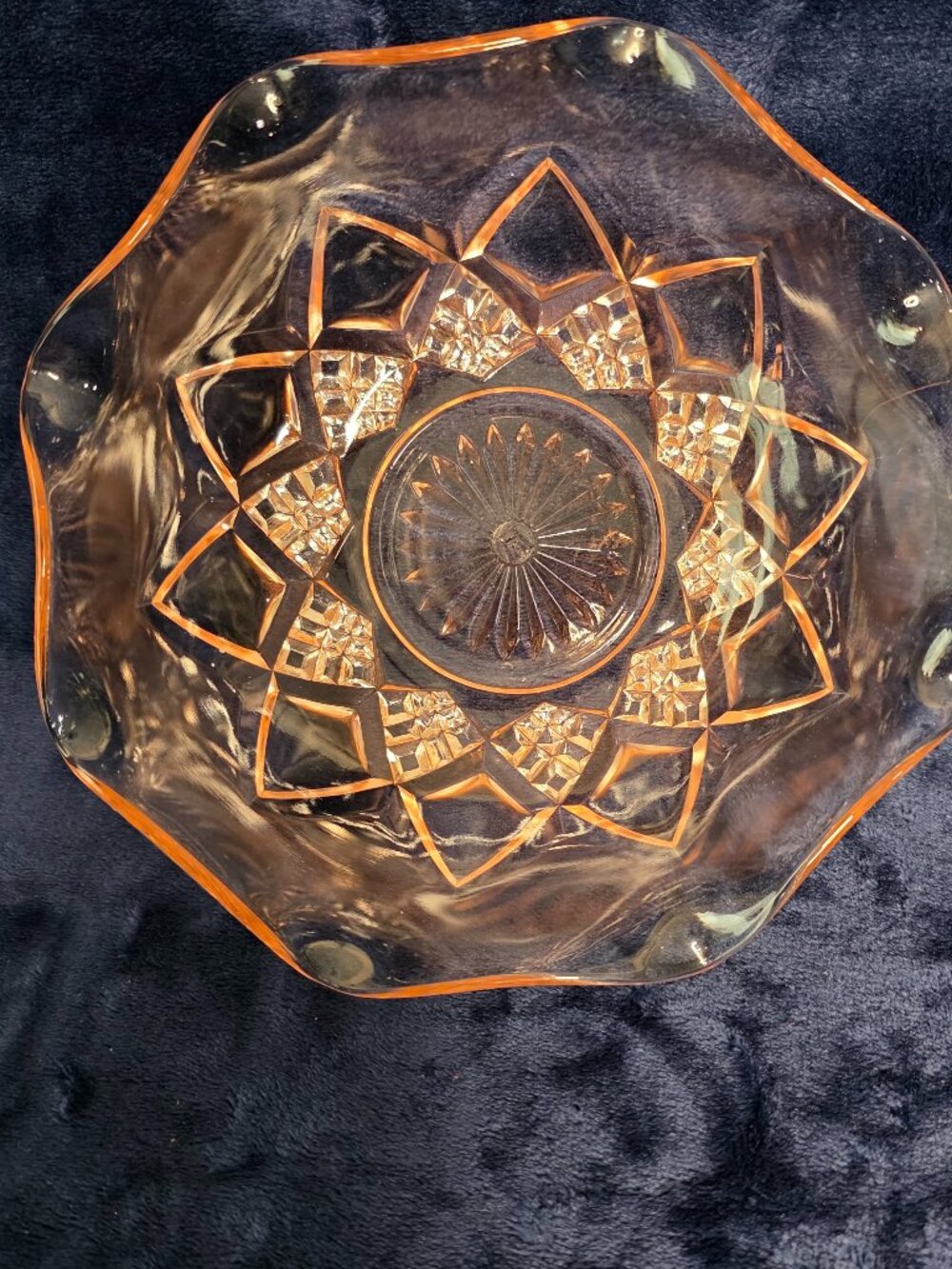 Vintage Hazel-Atlas "Diamond and Arches" 8" Serving Bowl, Pristine Condition